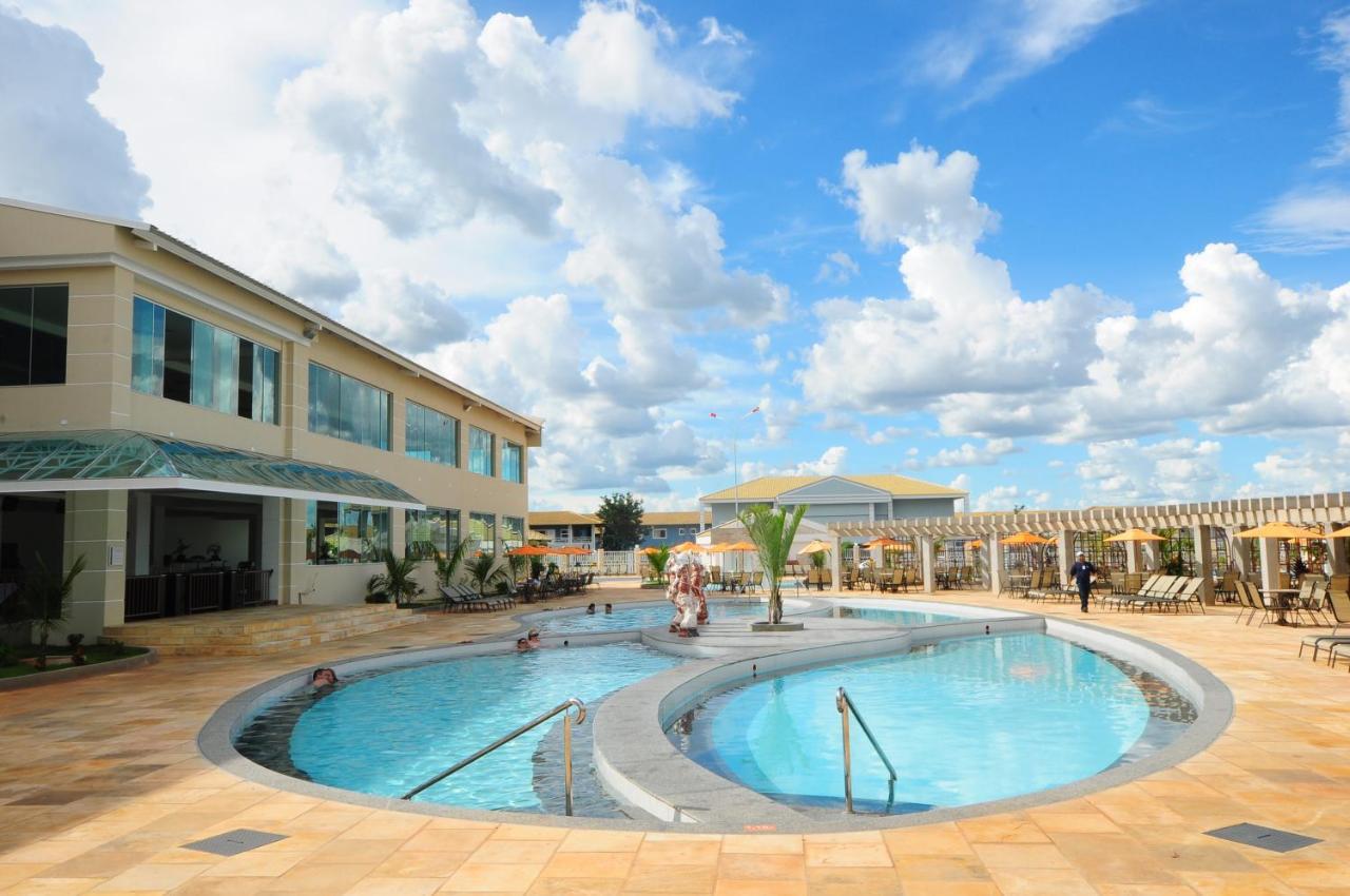 Lacqua Diroma Hotel Com Parque Aquatico 24 Horas Caldas Novas Εξωτερικό φωτογραφία