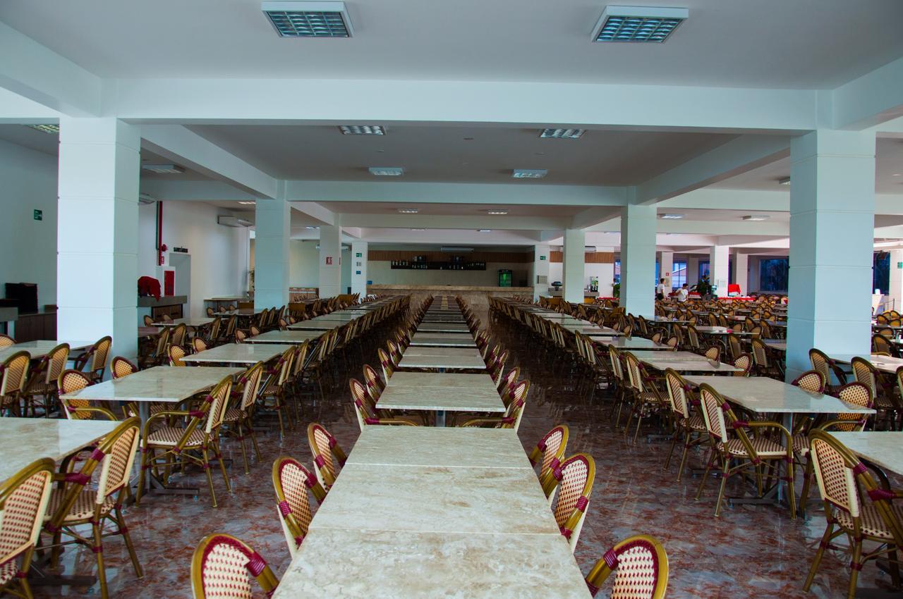 Lacqua Diroma Hotel Com Parque Aquatico 24 Horas Caldas Novas Εξωτερικό φωτογραφία